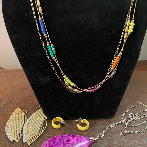 Colorful Women's Jewelry Set - Picture 2 of 15